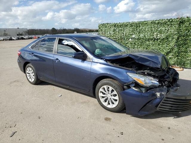 4T4BF1FK6FR493630 - 2015 TOYOTA CAMRY LE BLUE photo 4