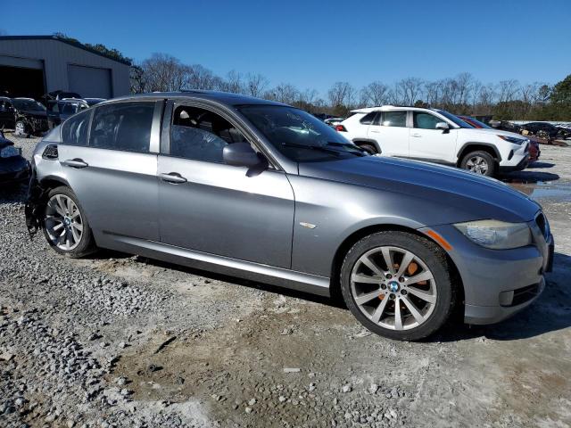 WBAPH7C57BE130688 - 2011 BMW 328 I GRAY photo 4