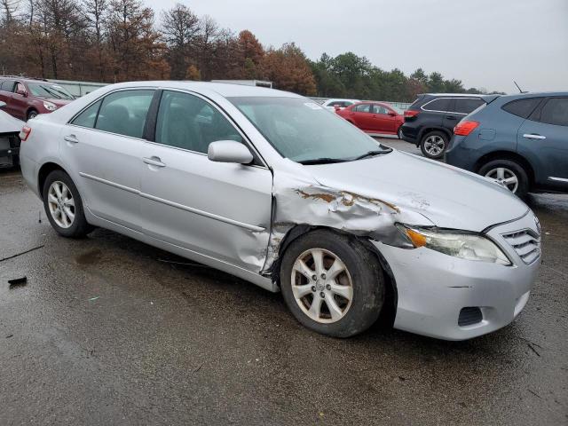 4T4BF3EK4BR196783 - 2011 TOYOTA CAMRY BASE SILVER photo 4