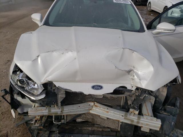 3FA6P0H77FR278285 - 2015 FORD FUSION SE WHITE photo 11