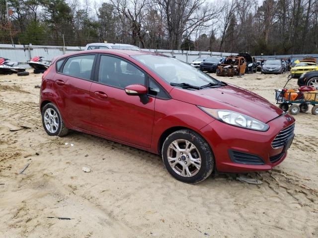 3FADP4EJ1FM137966 - 2015 FORD FIESTA SE RED photo 4