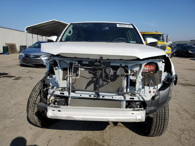 JTENU5JR5P6088700 - 2023 TOYOTA 4RUNNER SE WHITE photo 5