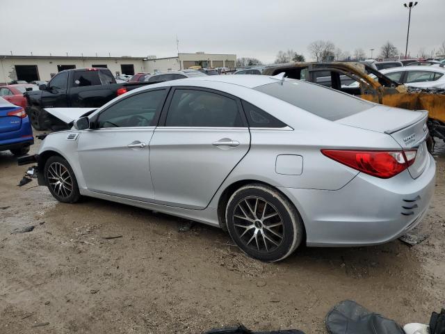 5NPEB4AC6BH153911 - 2011 HYUNDAI SONATA GLS SILVER photo 2