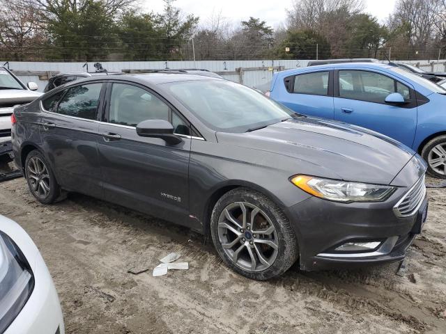 3FA6P0LUXHR233924 - 2017 FORD FUSION SE HYBRID GRAY photo 4