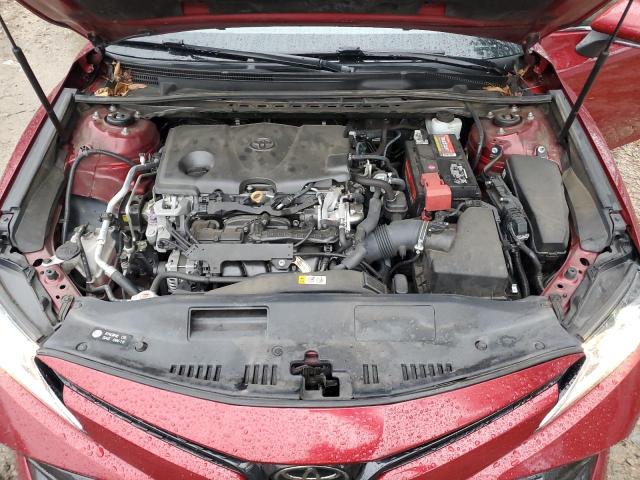 4T1B11HK4JU671601 - 2018 TOYOTA CAMRY L BURGUNDY photo 11