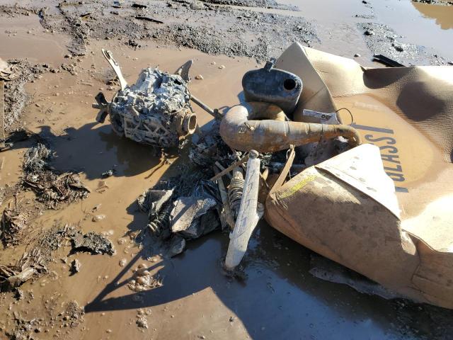 40254764 - 2020 ARTC RIOT BURN photo 3