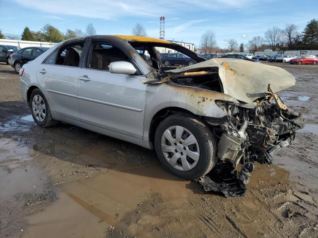 4T1BF3EK2AU090003 - 2010 TOYOTA CAMRY BASE SILVER photo 4