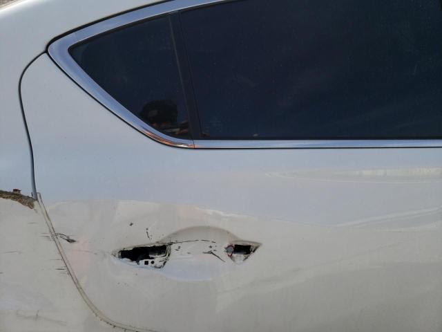 19UDE2F78JA003874 - 2018 ACURA ILX PREMIUM TECH WHITE photo 10