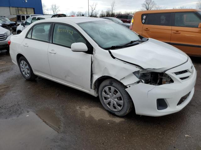 2T1BU4EE3BC748937 - 2011 TOYOTA COROLLA BASE WHITE photo 4