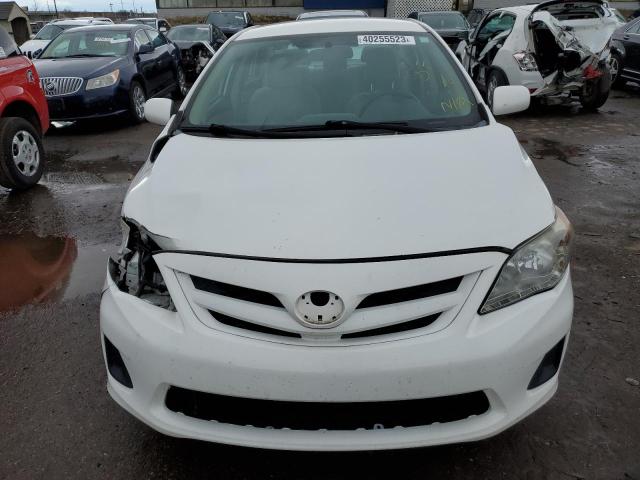 2T1BU4EE3BC748937 - 2011 TOYOTA COROLLA BASE WHITE photo 5