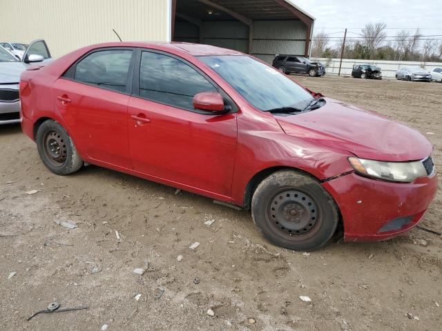 KNAFU4A27D5669720 - 2013 KIA FORTE EX RED photo 4