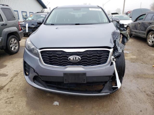 5XYPGDA53LG617970 - 2020 KIA SORENTO S GRAY photo 5