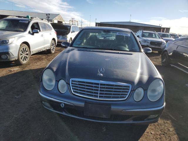 WDBUF82J95X179561 - 2005 MERCEDES-BENZ E 320 4MATIC GRAY photo 5