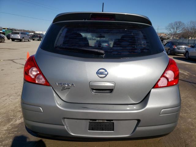 3N1BC1CP5BL388608 - 2011 NISSAN VERSA S GRAY photo 6