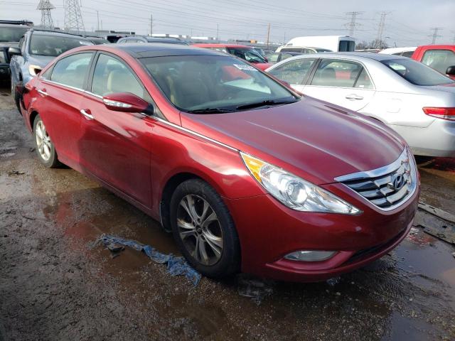 5NPEC4AC8CH378412 - 2012 HYUNDAI SONATA SE RED photo 4