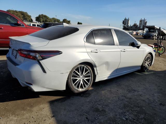 4T1T11AK4PU182817 - 2023 TOYOTA CAMRY SE NIGHT SHADE GRAY photo 3