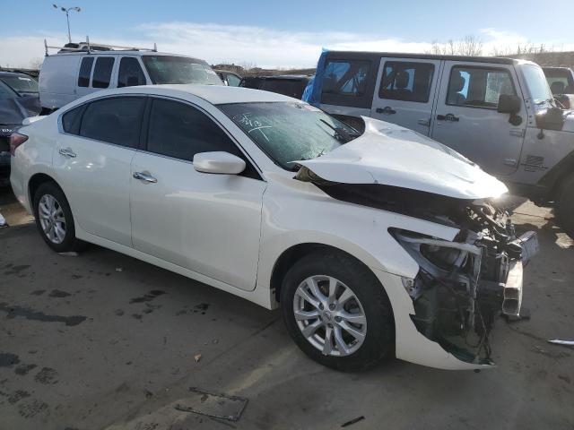 1N4AL3AP0EC414061 - 2014 NISSAN ALTIMA 2.5 WHITE photo 4