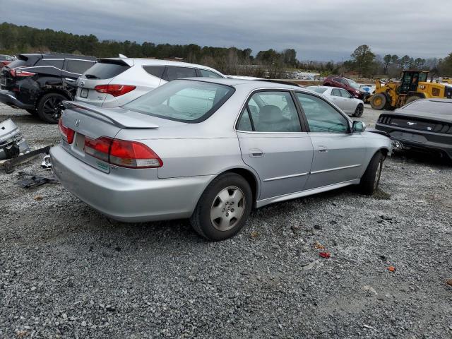 1HGCG16531A004056 - 2001 HONDA ACCORD EX SILVER photo 3