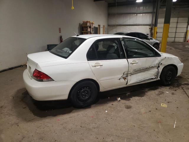 JA3AJ26E54U012660 - 2004 MITSUBISHI LANCER ES WHITE photo 3