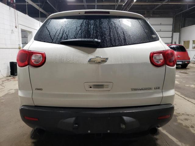 1GNKVLED7BJ317608 - 2011 CHEVROLET TRAVERSE LTZ WHITE photo 6