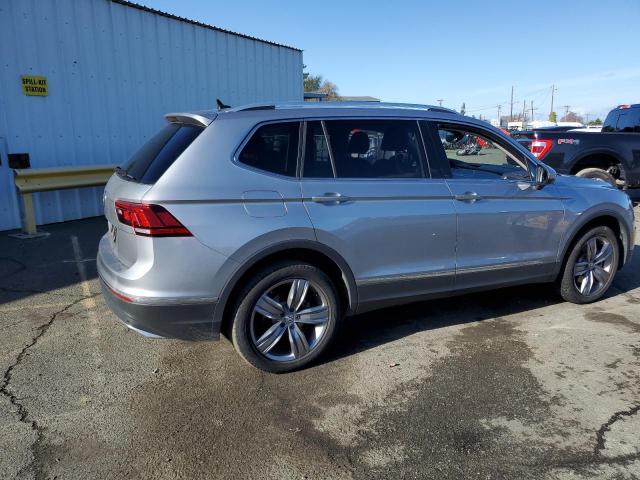 3VV3B7AX0MM101846 - 2021 VOLKSWAGEN TIGUAN SE GRAY photo 3