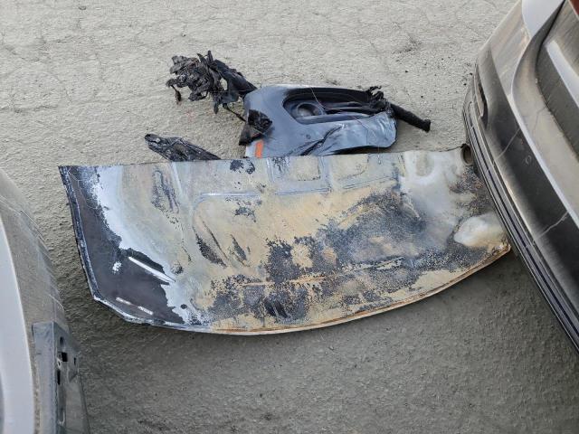 WBA8J1C55JA019097 - 2018 BMW 328 D XDRIVE GRAY photo 12