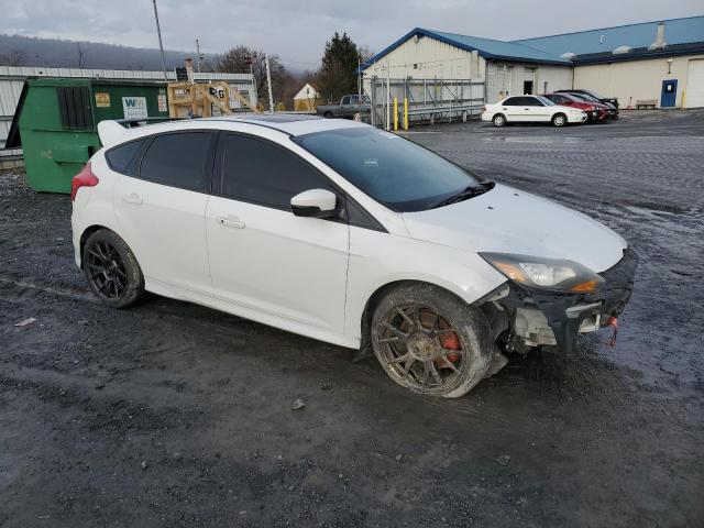 1FADP3L91DL364835 - 2013 FORD FOCUS ST WHITE photo 4