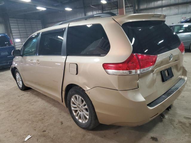 5TDYK3DC0DS312776 - 2013 TOYOTA SIENNA XLE GOLD photo 2