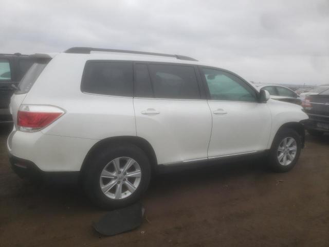 5TDBK3EH5DS264577 - 2013 TOYOTA HIGHLANDER BASE WHITE photo 3