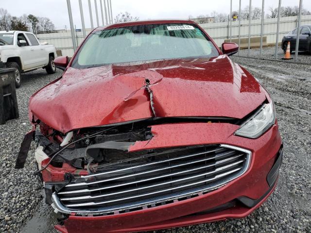 3FA6P0LU4KR256400 - 2019 FORD FUSION SE RED photo 5