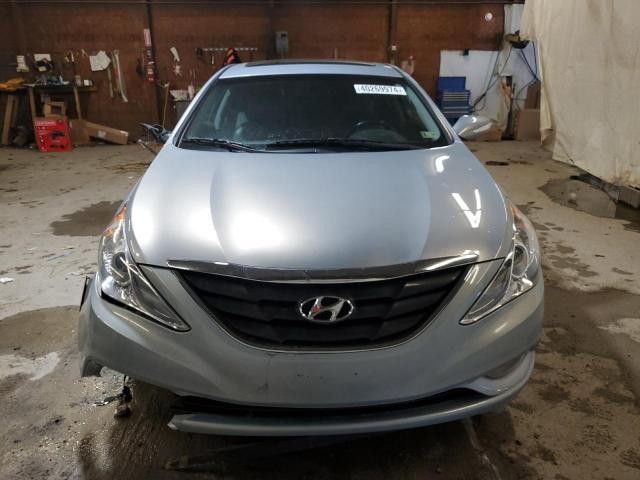 5NPEC4AC8DH583407 - 2013 HYUNDAI SONATA SE SILVER photo 5