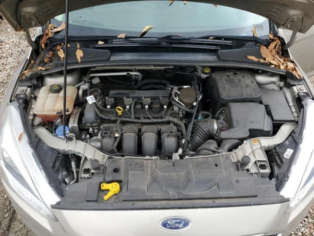 1FADP3F2XFL344956 - 2015 FORD FOCUS SE BEIGE photo 11