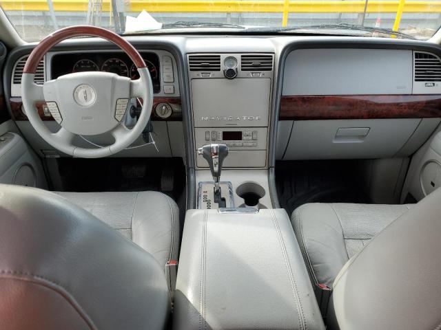 5LMFU28566LJ26308 - 2006 LINCOLN NAVIGATOR 灰色 照片 8