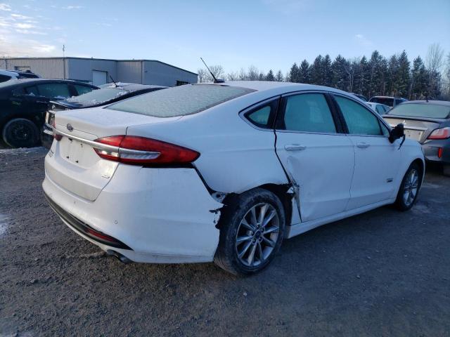 3FA6P0PU7JR148393 - 2018 FORD FUSION SE PHEV WHITE photo 3