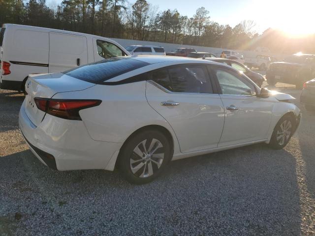 1N4BL4BV0LC165653 - 2020 NISSAN ALTIMA S WHITE photo 3