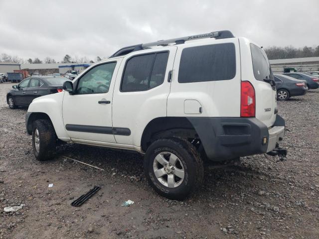 5N1AN0NWXDN815104 - 2013 NISSAN XTERRA X WHITE photo 2