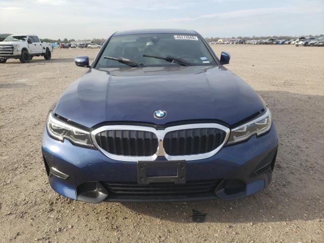 WBA5R1C57KAJ98630 - 2019 BMW 330I BLUE photo 5