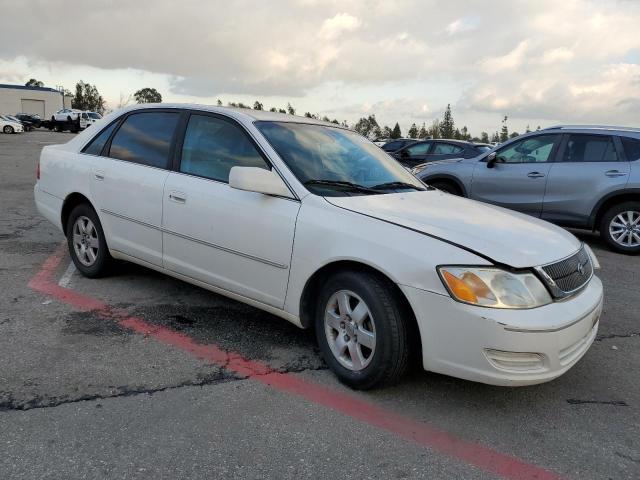 4T1BF28B4YU058590 - 2000 TOYOTA AVALON XL WHITE photo 4