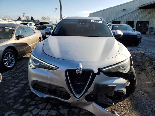 ZASPAKBNXL7C95031 - 2020 ALFA ROMEO STELVIO TI SILVER photo 5
