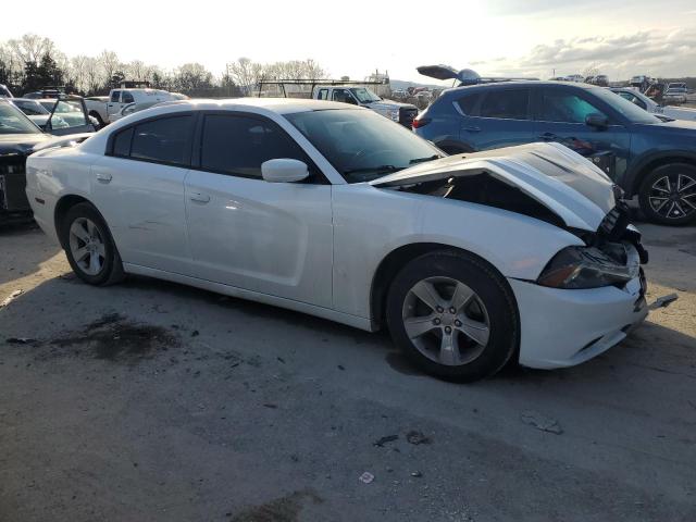 2C3CDXBG0EH192581 - 2014 DODGE CHARGER SE WHITE photo 4