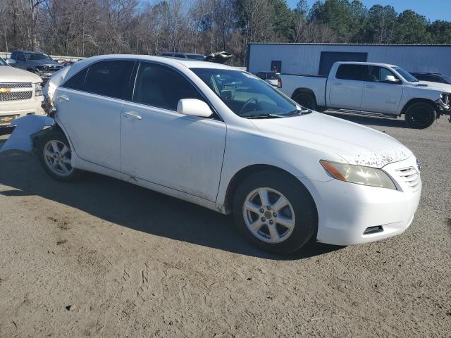 4T1BE46K17U579122 - 2007 TOYOTA CAMRY CE WHITE photo 4