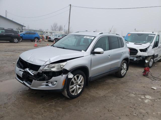 2010 VOLKSWAGEN TIGUAN SE, 