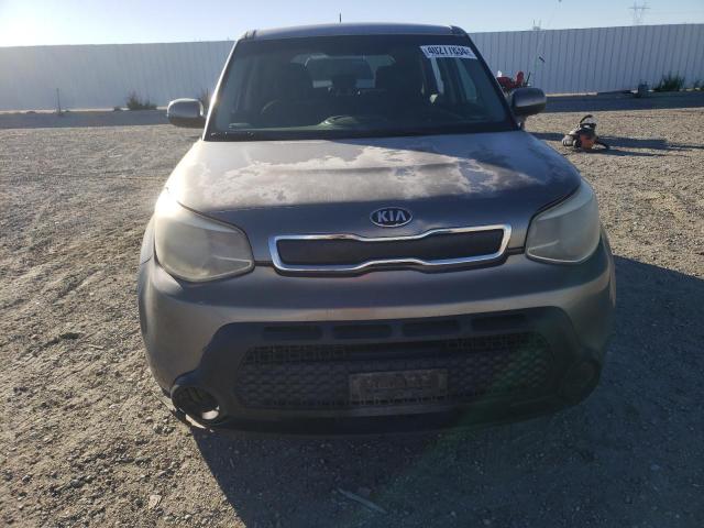 KNDJN2A21E7100043 - 2014 KIA SOUL GRAY photo 5