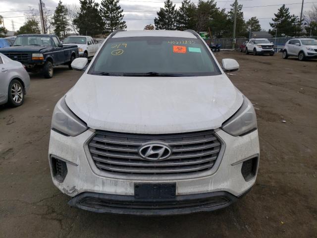 KM8SMDHF3HU246053 - 2017 HYUNDAI SANTA FE SE WHITE photo 5