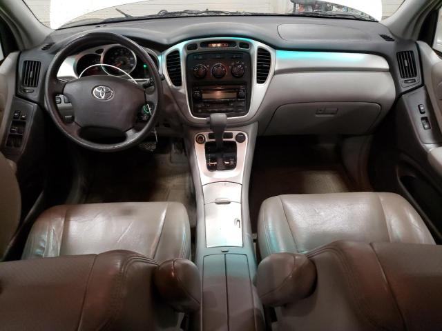 JTEDP21A340005596 - 2004 TOYOTA HIGHLANDER BASE رمادي صورة 8