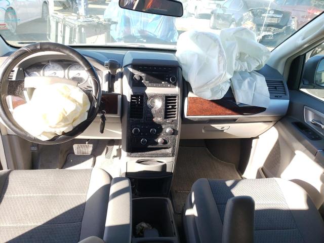 2A4RR5D17AR132087 - 2010 CHRYSLER TOWN & COU TOURING 白色 照片 8