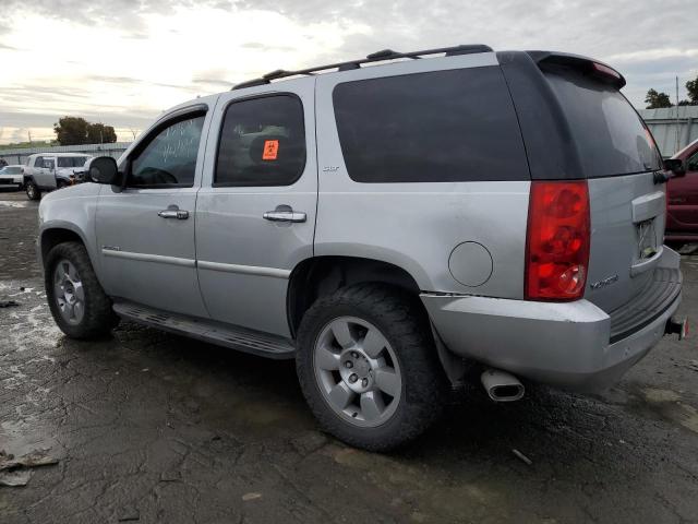 1GKS2CE09DR215122 - 2013 GMC YUKON SLT SILVER photo 2