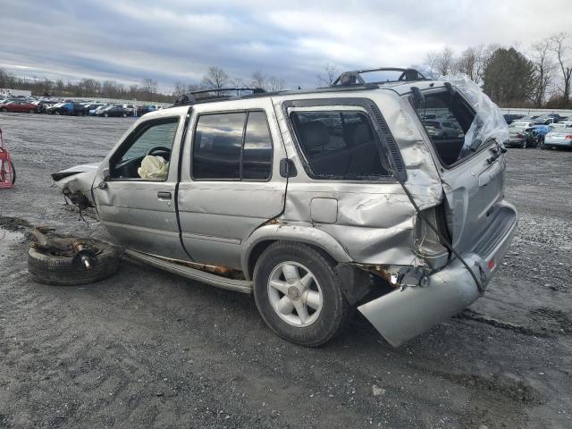 JN8AR07Y8YW398254 - 2000 NISSAN PATHFINDER LE 银色 照片 2