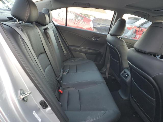 1HGCR3F98EA026780 - 2014 HONDA ACCORD TOURING SILVER photo 10