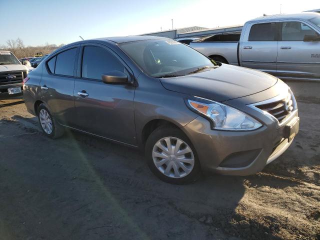 3N1CN7AP0GL843022 - 2016 NISSAN VERSA S GRAY photo 4